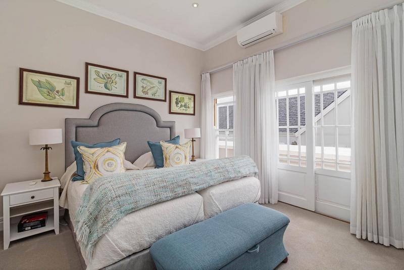 To Let 4 Bedroom Property for Rent in Steenberg Estate Western Cape